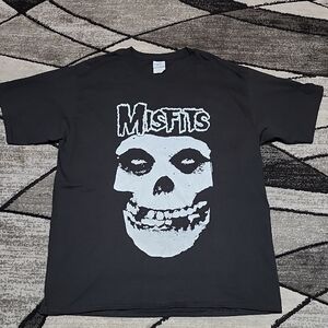 MISFITS BLACK GRAPHIC CREW-NECK TEE-SHIRT LARGE